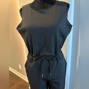 Black sleeveless Jumpsuit size L